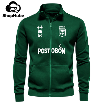 BUZO ATLETICO NACIONAL CUELLO ALTO ESTAMPADO - POSTOBÓN